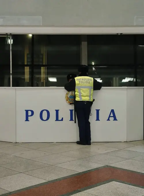 Venezia, arrestato al Marco Polo per maltrattamenti