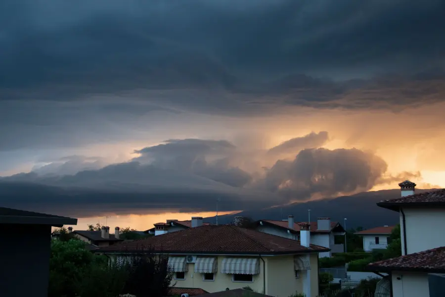 Veneto, allerta arancio per temporali e rischio idrogeologico